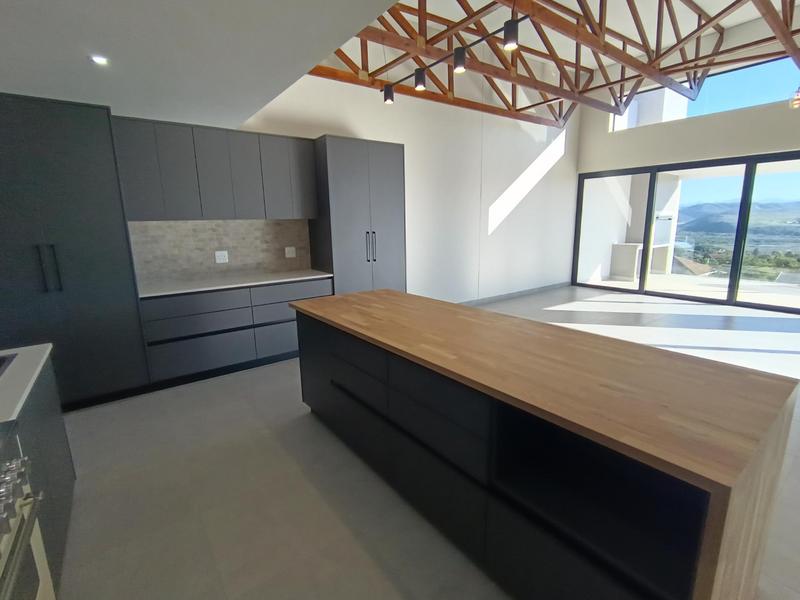 4 Bedroom Property for Sale in Hartenbos Heuwels Western Cape